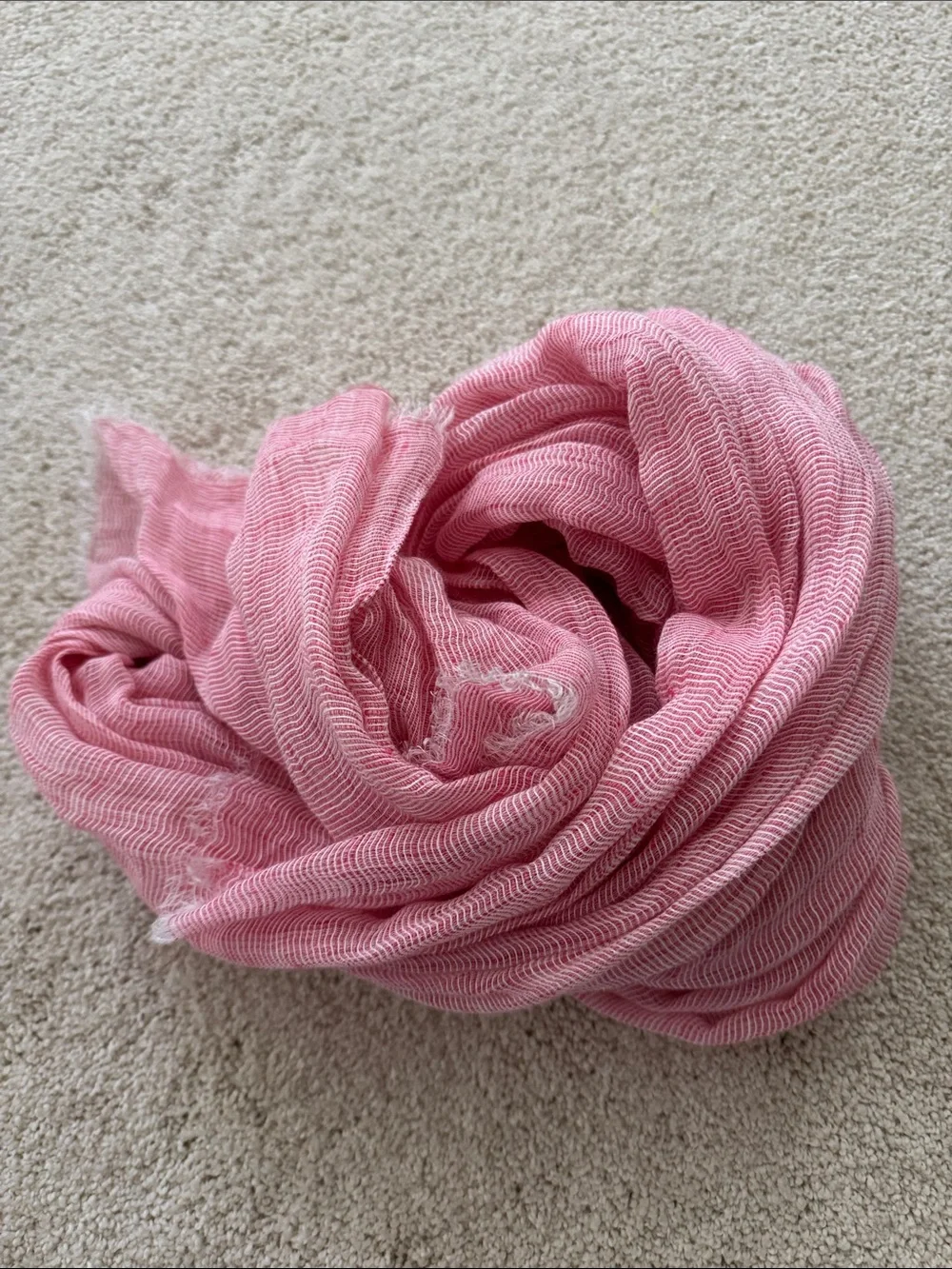 hinge Pink Lightweight Woven Throw
